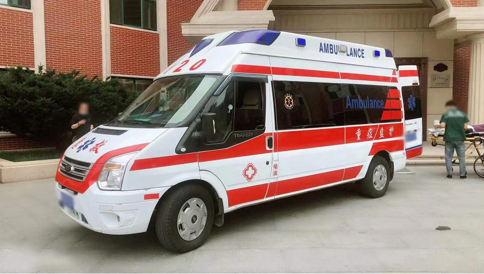 新县重症监护救护车